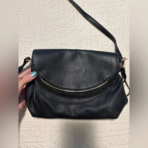 NWOT LC Lauren Conrad Blair Leather Crossbody Bag - Black - Picture 5 of 13